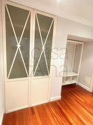 Piso en venta en San Pedro de Deusto-La Ribera en Bilbao