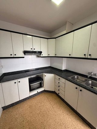 Piso en venta en El Carril - Paseo de Chapi en Villena