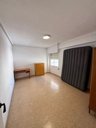 Piso en venta en El Carril - Paseo de Chapi en Villena