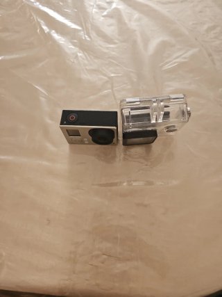 Cámara GoPro HERO3+ con carcasa
