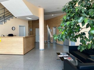 Oficina en alquiler en Coll Favà - Can Magí en Sant Cugat del Vallès