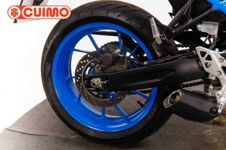 SUZUKI GSX-8S