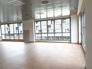 Oficina en alquiler en Les Planes en Sant Joan Despí