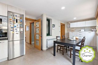 Casa pareada en venta en Azeta - Abatxolo en Portugalete