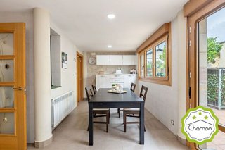 Casa pareada en venta en Azeta - Abatxolo en Portugalete