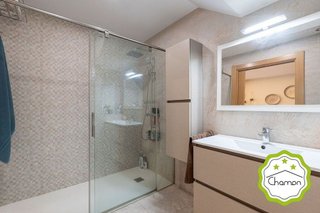 Casa pareada en venta en Azeta - Abatxolo en Portugalete