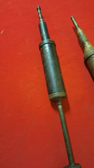 Engrasadoras manuales antiguas (2 unidades)