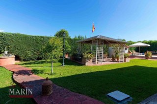 Chalet en venta en Ctra de Sevilla - Ronda sur en Badajoz