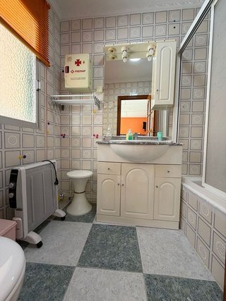 Casa adosada en venta en Torreperogil
