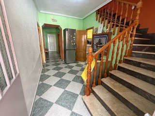 Casa adosada en venta en Torreperogil