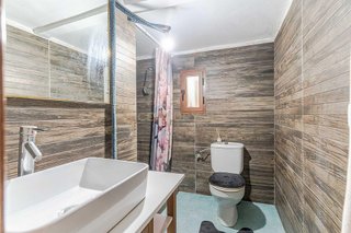 Chalet en venta en Guadix