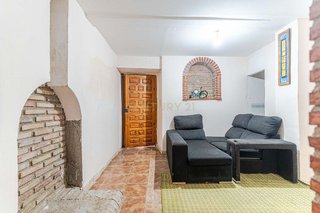 Chalet en venta en Guadix