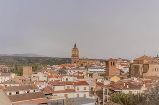 Chalet en venta en Guadix
