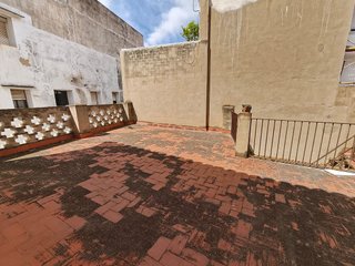 Casa adosada en venta en Zona Centro - Ambulatorio en Paiporta