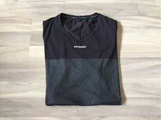 Camiseta deportiva Artengo
