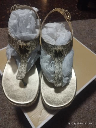 Sandalias Michael Kors Doradas