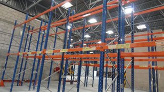 Nave industrial en alquiler en El Barral Ferial en Coslada