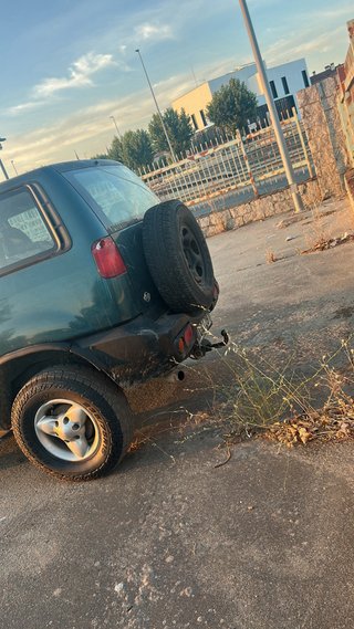 Nissan Terrano II 1998