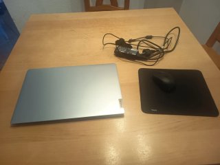 Ordenador portátil Lenovo Plata