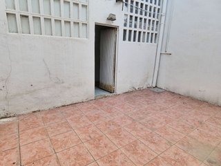 Local comercial en alquiler en Zona Ausias March en Alboraya