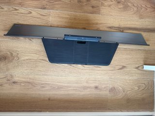 Peana LG OLED TV - Como Nueva LG OLED65CX6LA (65”)