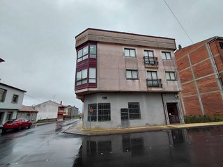Piso en venta en Melide