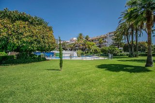 Ático en venta en La Carolina-Guadalpín en Marbella