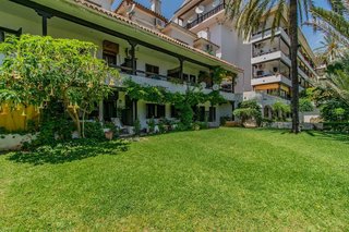 Ático en venta en La Carolina-Guadalpín en Marbella