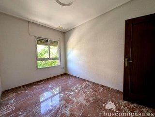 Piso en venta en Zona Hospital en Linares