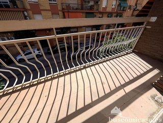 Piso en venta en Zona Hospital en Linares