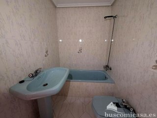 Piso en venta en Zona Hospital en Linares