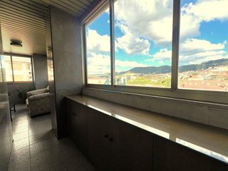 Piso en venta en Universidad en Ourense