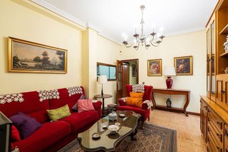 Piso en venta en Cuatro Caminos en Madrid