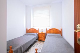 Piso en venta en Colores - Entreparques en Sevilla