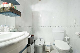 Piso en venta en Colores - Entreparques en Sevilla
