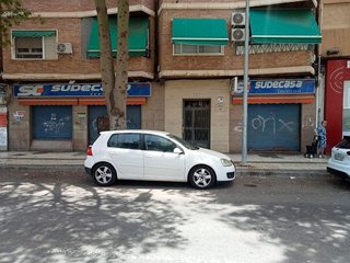 Local comercial en venta en Los Barreros en Cartagena