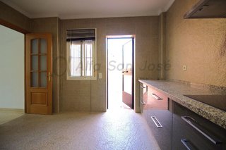 Casa adosada en alquiler en Rinconada (La)