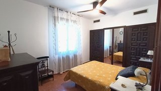 Chalet en alquiler en Argés