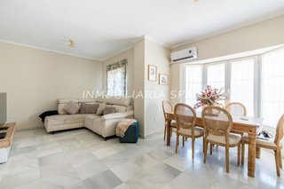 Casa pareada en venta en Espartinas Pueblo en Espartinas