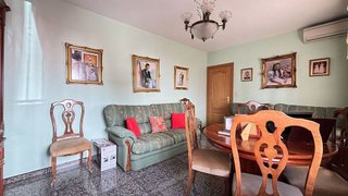 Casa adosada en venta en Illora