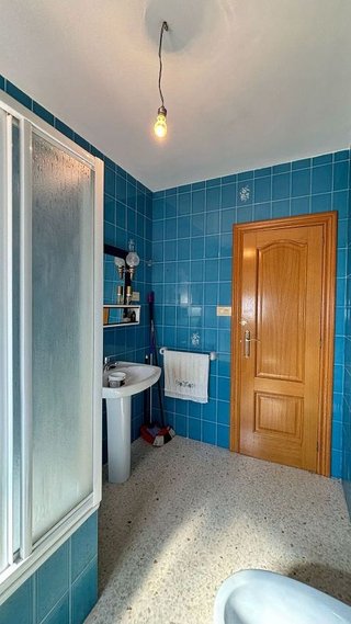 Casa adosada en venta en Illora