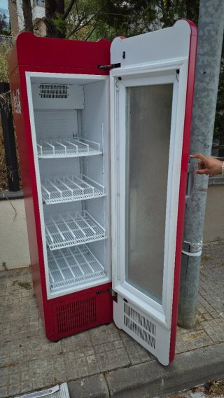 Nevera Coca-Cola Roja Vintage
