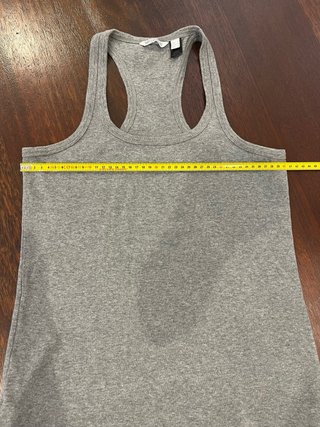 Camiseta de tirantes gris