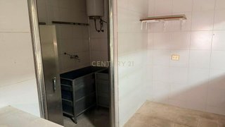 Local comercial en venta en Val en Alcalá de Henares