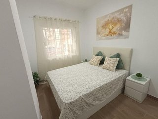 Piso en venta en Campoamor en Alicante