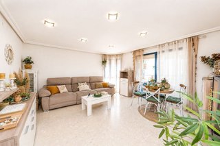 Piso en venta en Garbinet en Alicante