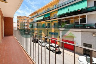 Piso en venta en Plaza de Toros - Avenida Chapí - Trinquete en Elda
