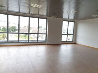 Oficina en alquiler en Les Planes en Sant Joan Despí