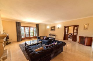 Chalet en alquiler en Costabella en Marbella