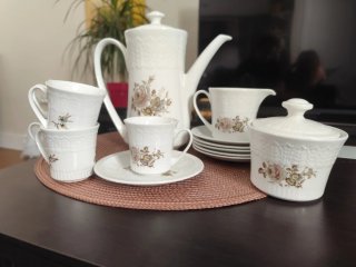 Juego de café Pontesa tazas, tetera y lechera